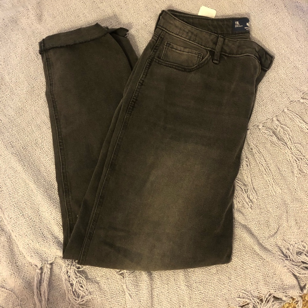 Black Ultra High Rise Mom Jeans